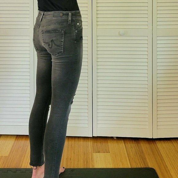 AG Farrah High Rise Skinny Ankle Raw Hem Jean in Eroded Grey Destroyed - Picture 3 of 12
